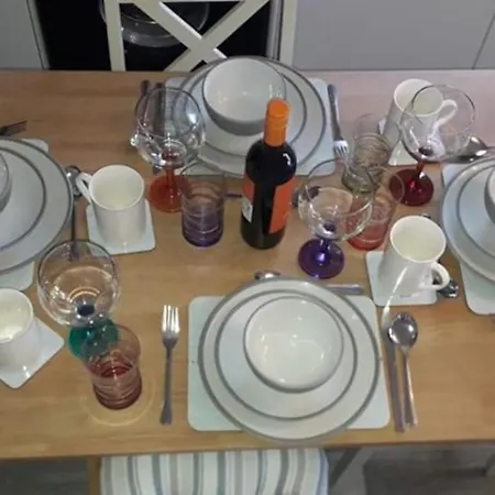 Apartment Tory Island 1-bed Sleeps 4 Parking Sea View *