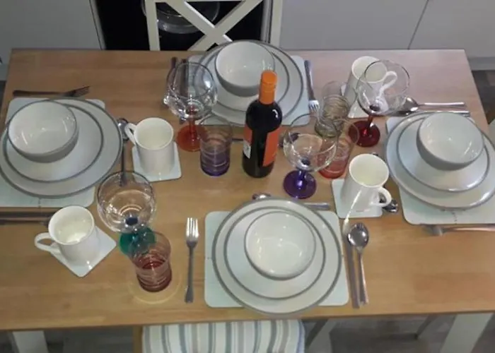 Apartment Tory Island 1-bed Sleeps 4 Parking Sea View *